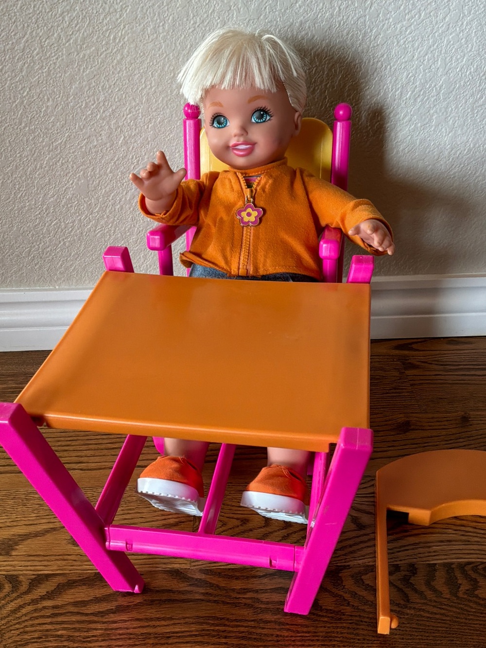 Mattel 16” Kelly Doll High Chair/ Desk Cuddly Soft Body